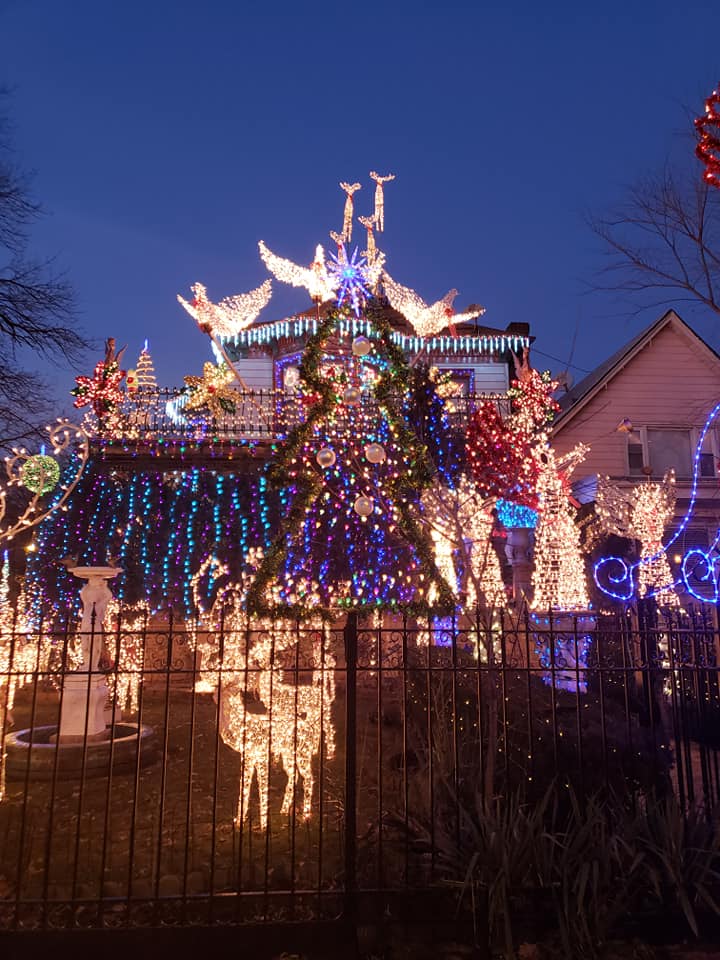 Logan Square Christmas House 6. One of the most unique fun things to do in Chicago with kids in December.