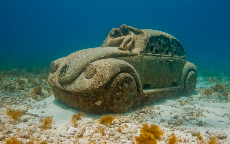 Volkswagon underwater display at the MUSA underwater museum near Isla Mujeres