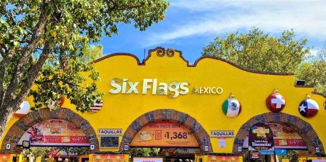 For $25 USD Six Flags is a steal of an activity in Mexico City with kids compared to its US counterparts' prices!
