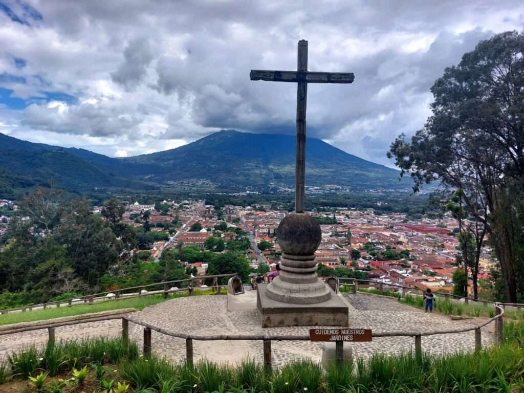 Cerro de la Luz is an easy hike in Antigua Guatemala with kids.