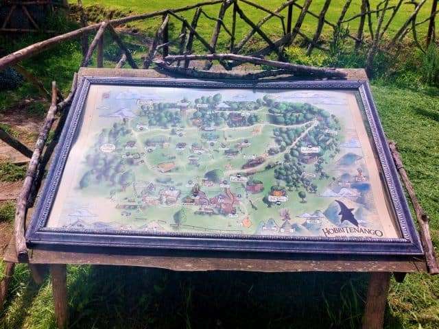 The hobbitenango Guatemala map helps you get around the eco-park.