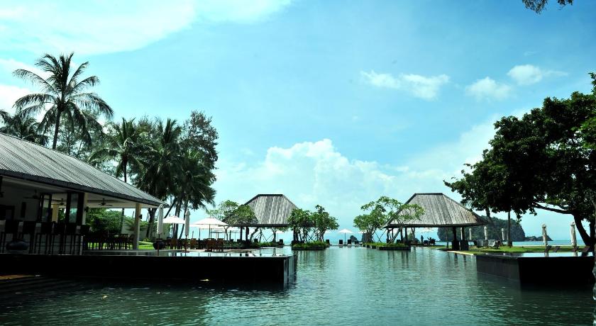 Tanjung Rhu Langkawi pool area