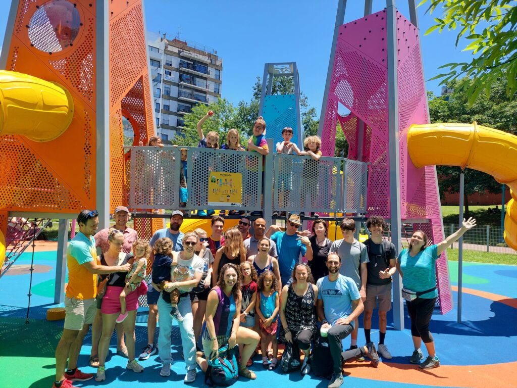 Group photo of our friends at the Buenos Aires Pop Up Hub we hosted.