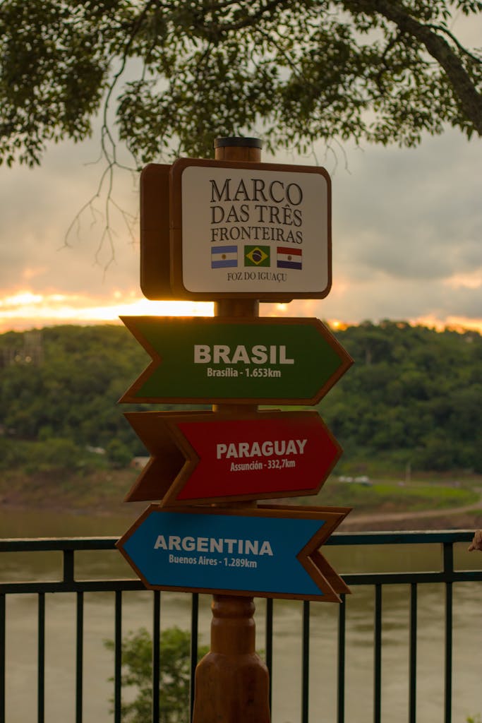 Sign at Marco das Tres Fronteiras overlooking Brazil, Paraguay, and Argentina.